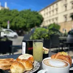 Bed & Breakfast Paradise